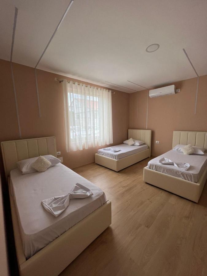 Miqt Guest House Shkoder Exterior photo